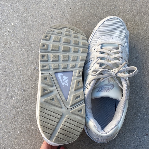 Nike Air Max - Picture 4 of 4